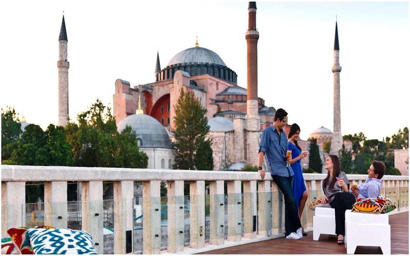 Couple-istanbul-SS
